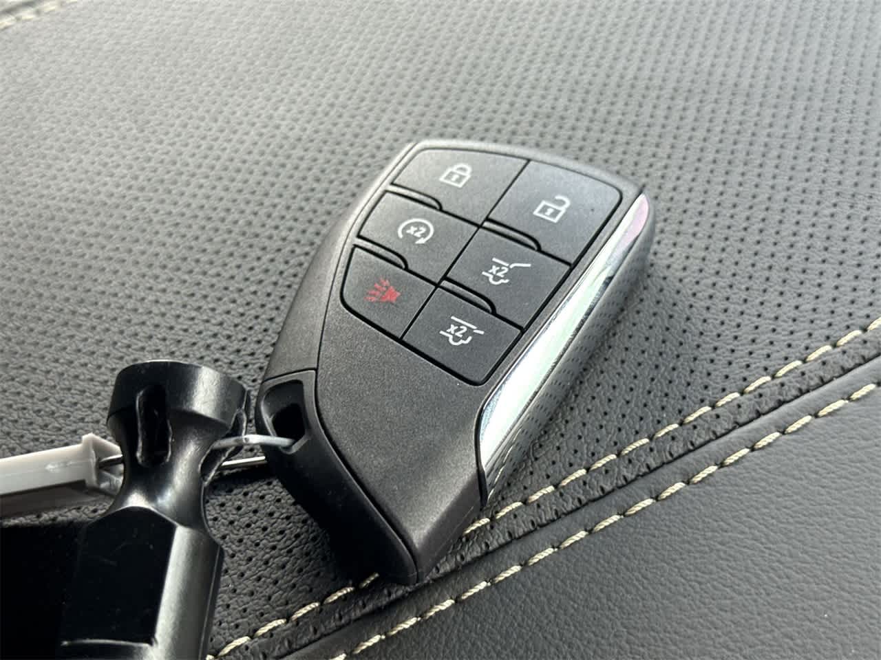 Thumbnail: 2026 GMC Yukon - 28