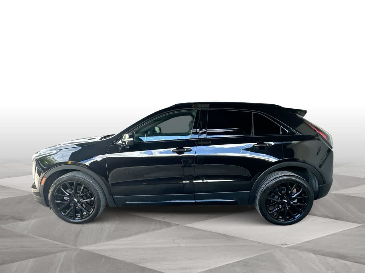 Thumbnail: 2023 Cadillac XT4 - 5