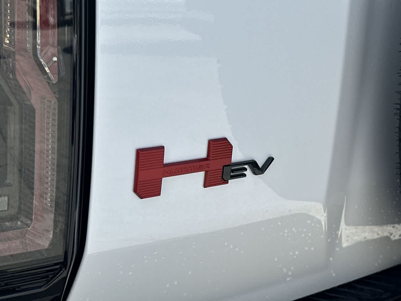 Thumbnail: 2026 GMC Hummer EV - 10