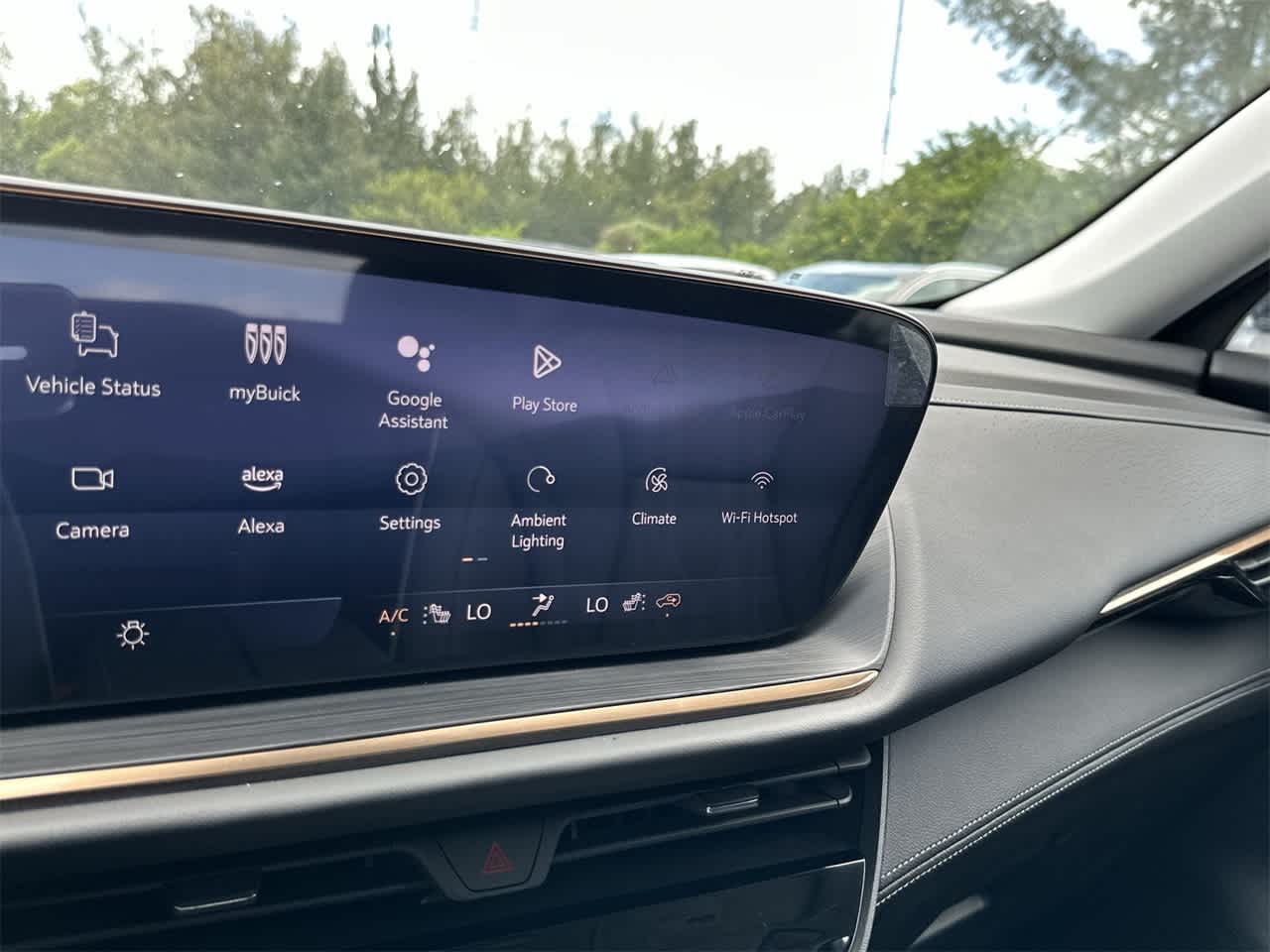 Thumbnail: 2025 Buick Envision - 18