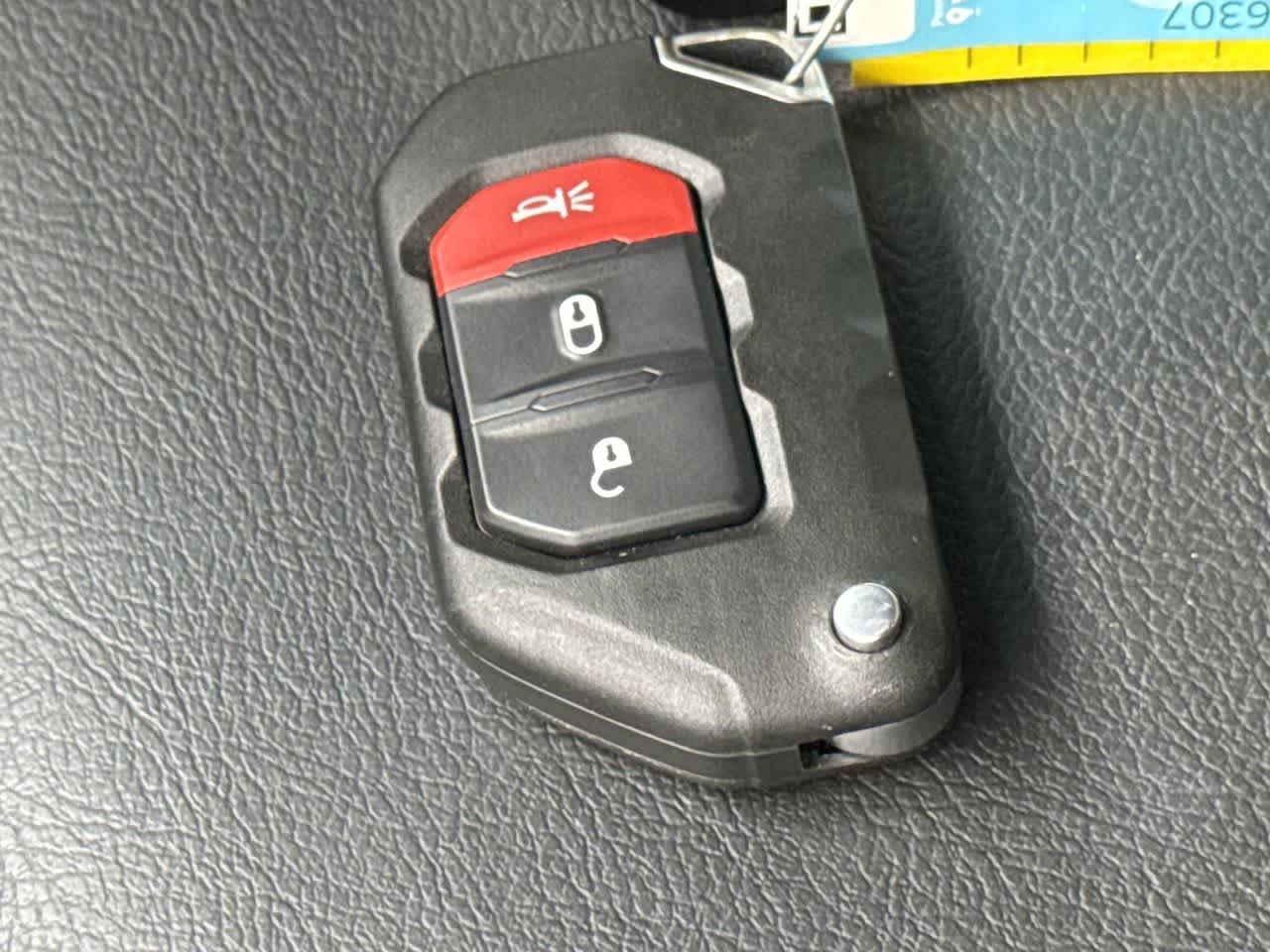 Thumbnail: 2023 Jeep Gladiator - 28