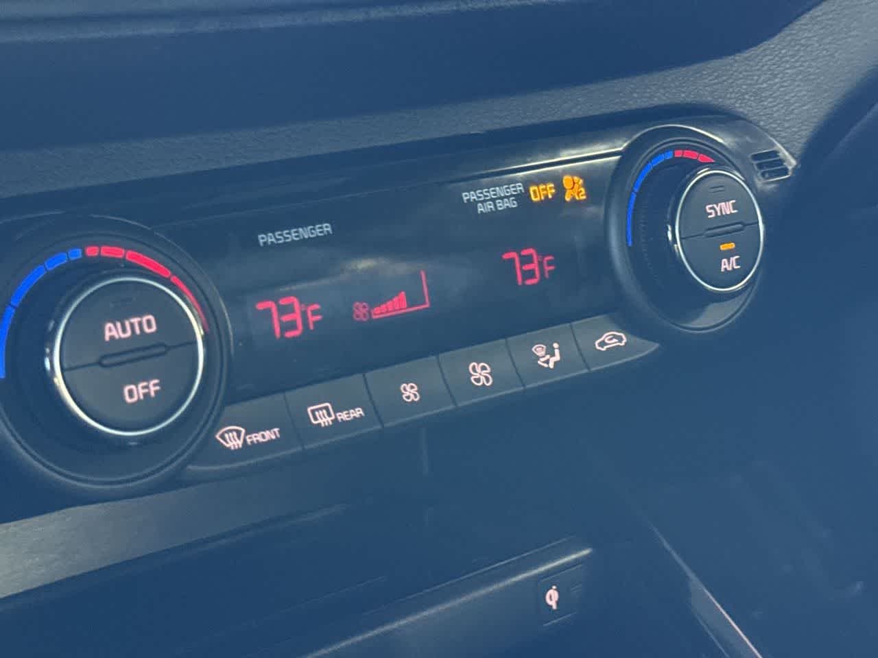 Thumbnail: 2023 Kia Forte - 20