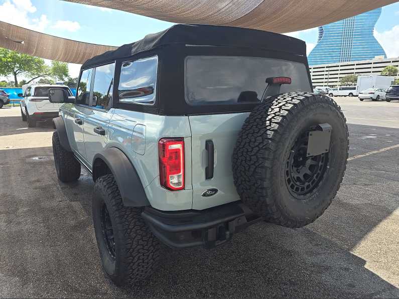 Thumbnail: 2021 Ford Bronco - 4
