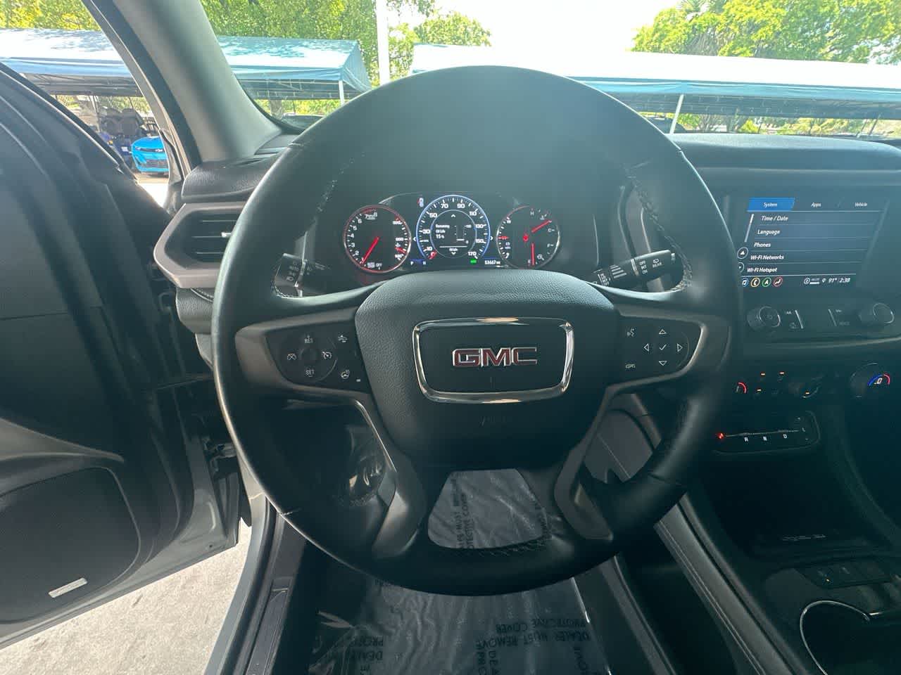 Thumbnail: 2023 GMC Acadia - 15