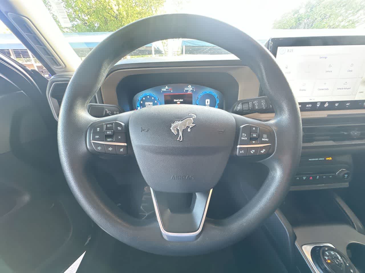 Thumbnail: 2025 Ford Bronco Sport - 15