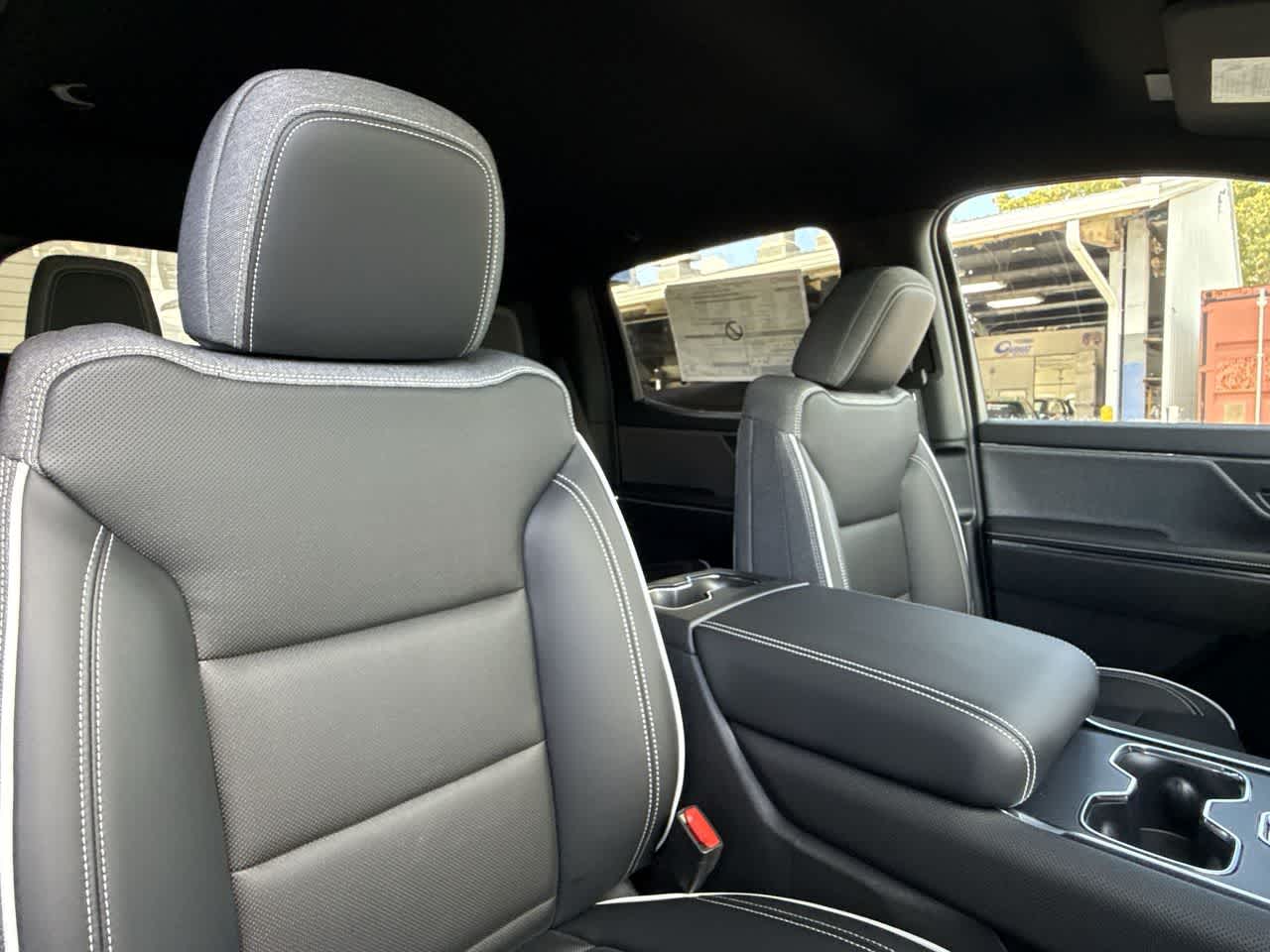 Thumbnail: 2026 GMC Sierra EV - 27