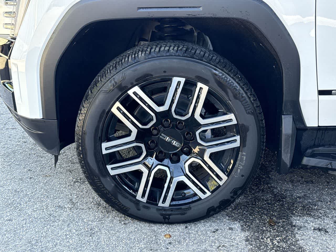 Thumbnail: 2026 GMC Sierra EV - 11