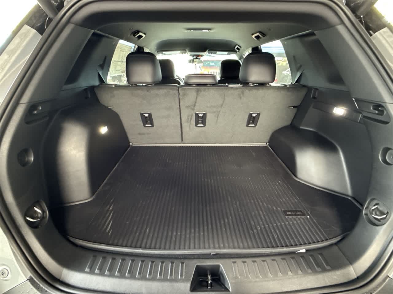 Thumbnail: 2026 GMC Terrain - 25