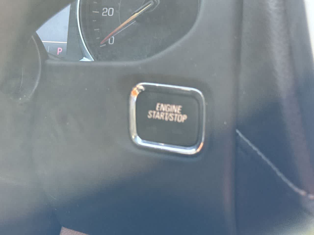 Thumbnail: 2023 GMC Acadia - 17