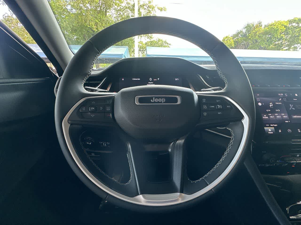Thumbnail: 2023 Jeep Grand Cherokee - 15
