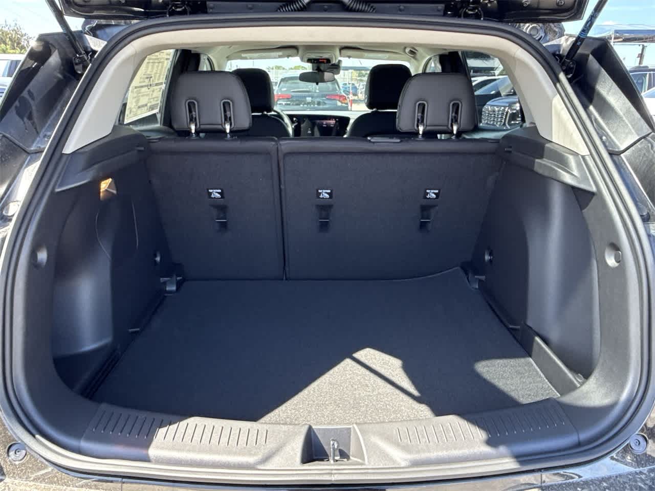 Thumbnail: 2026 Buick Encore GX - 25