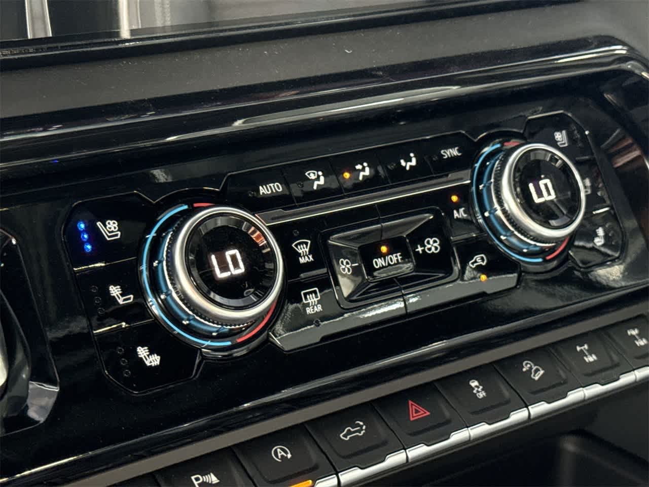 Thumbnail: 2026 GMC Sierra 1500 - 20