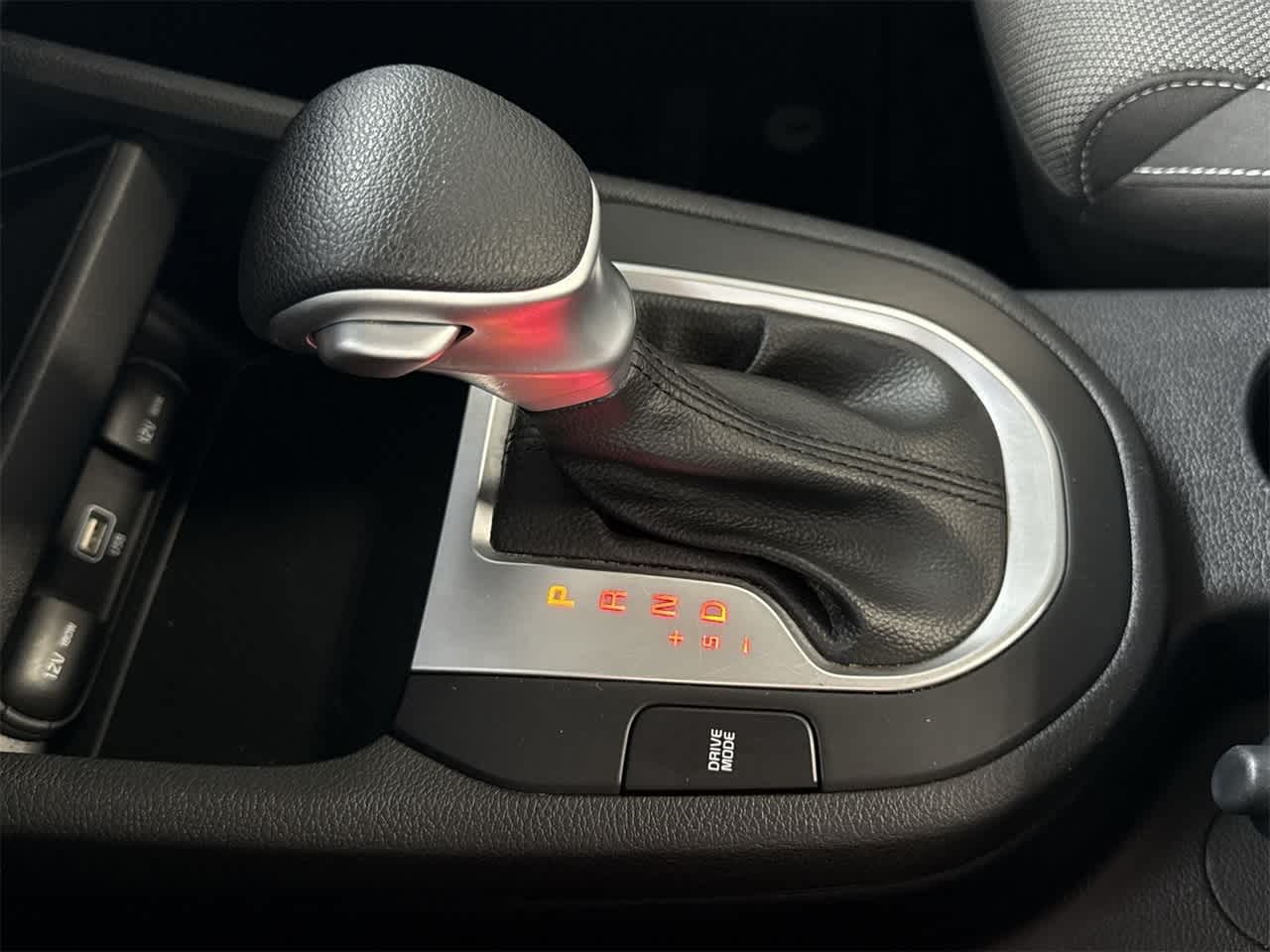 Thumbnail: 2023 Kia Forte - 21