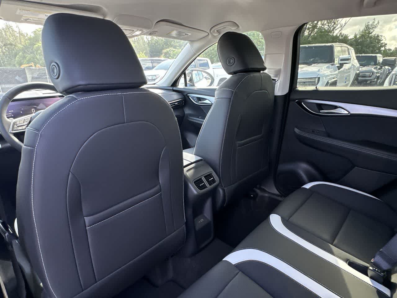 Thumbnail: 2025 Buick Envision - 23