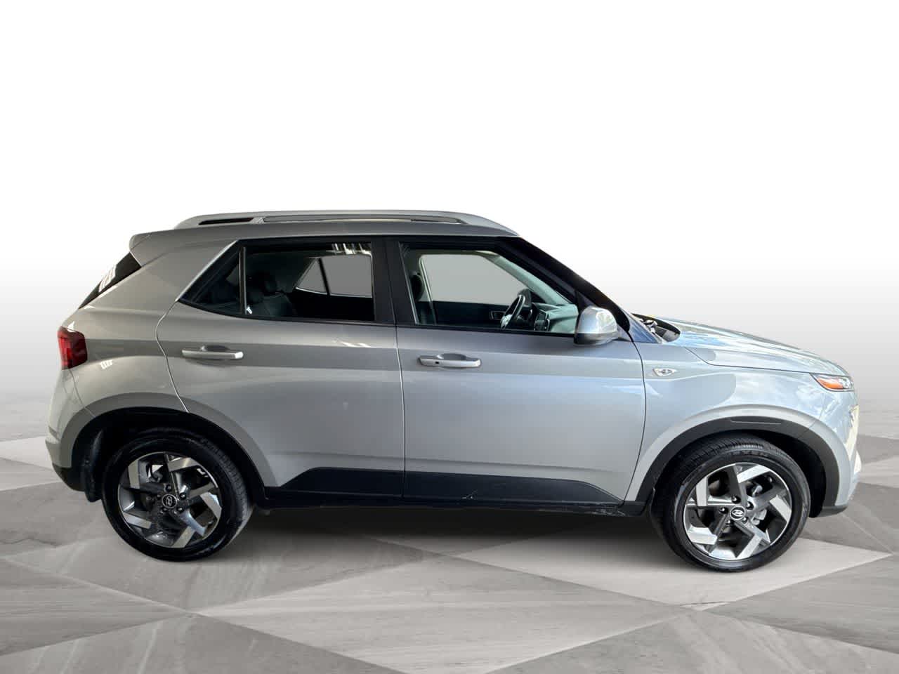 Thumbnail: 2025 Hyundai Venue - 9