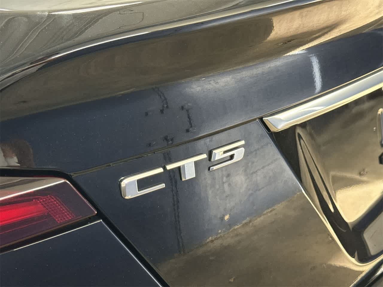 Thumbnail: 2023 Cadillac CT5 - 10