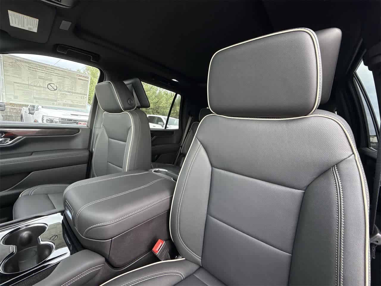 Thumbnail: 2026 GMC Yukon - 14