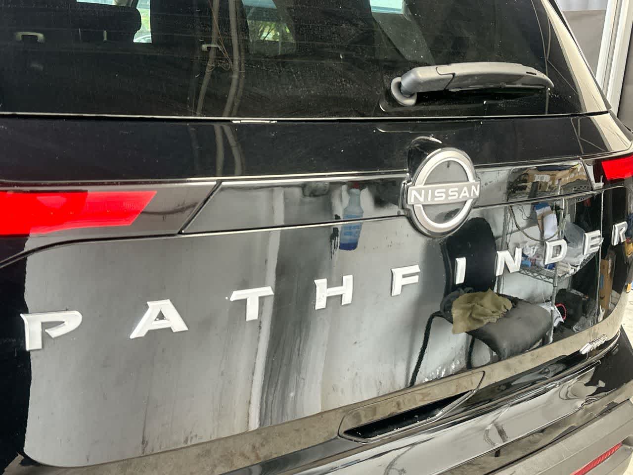 Thumbnail: 2025 Nissan Pathfinder - 10