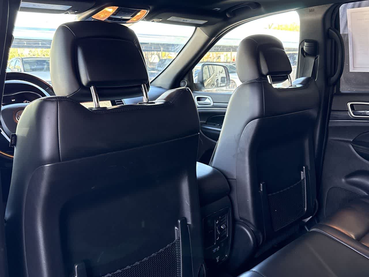 Thumbnail: 2021 Jeep Grand Cherokee - 23