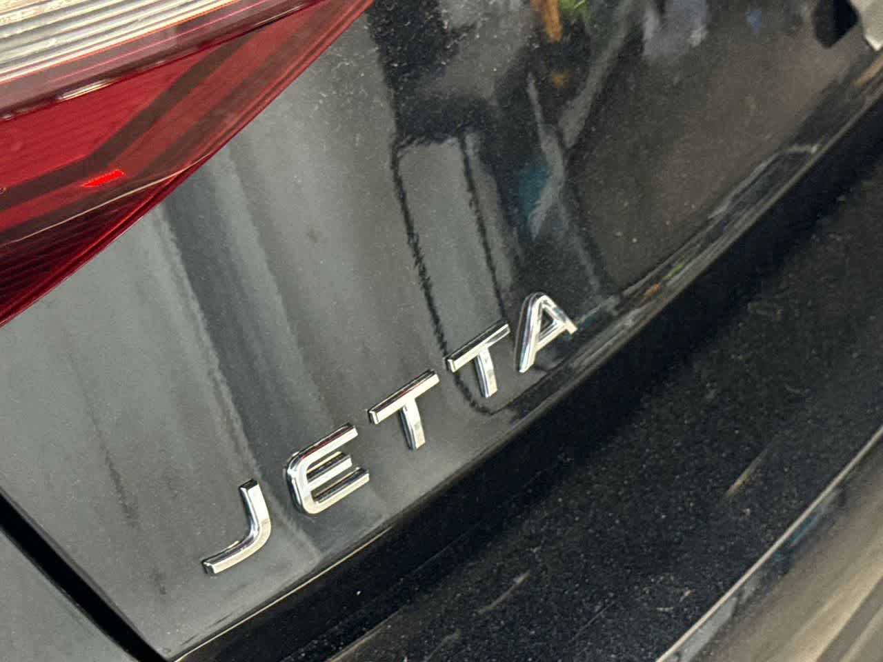 Thumbnail: 2024 Volkswagen Jetta - 10