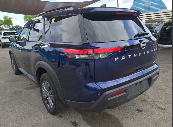 Thumbnail: 2025 Nissan Pathfinder - 4