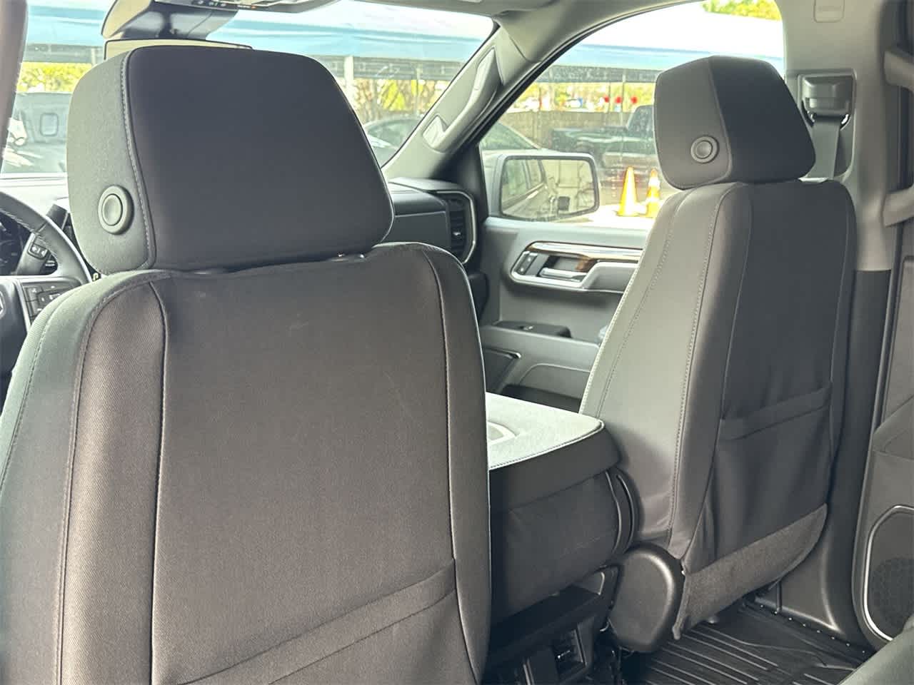 Thumbnail: 2026 GMC Sierra 1500 - 23