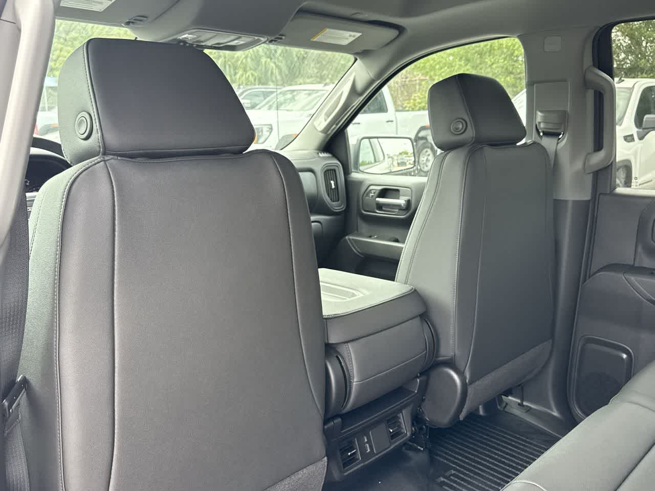 Thumbnail: 2026 GMC Sierra 1500 - 23