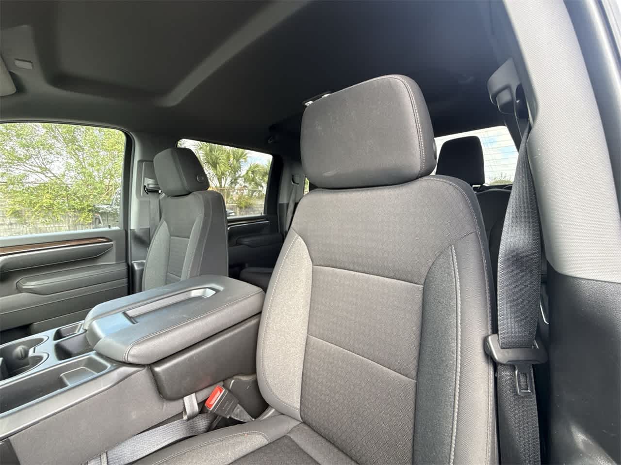 Thumbnail: 2025 Chevrolet Silverado 2500 - 14