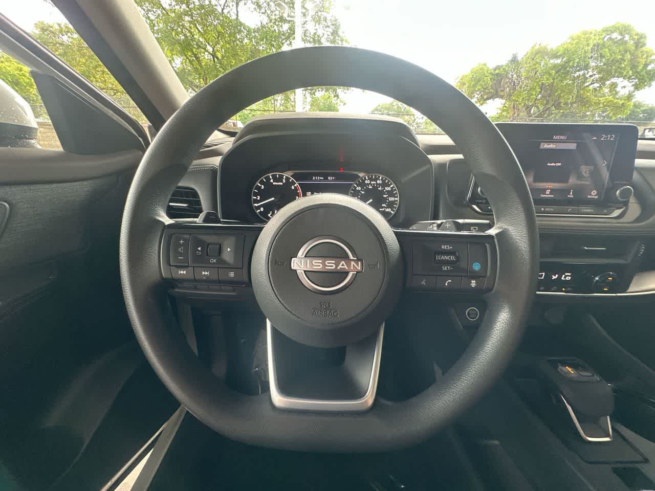 Thumbnail: 2023 Nissan Rogue - 15