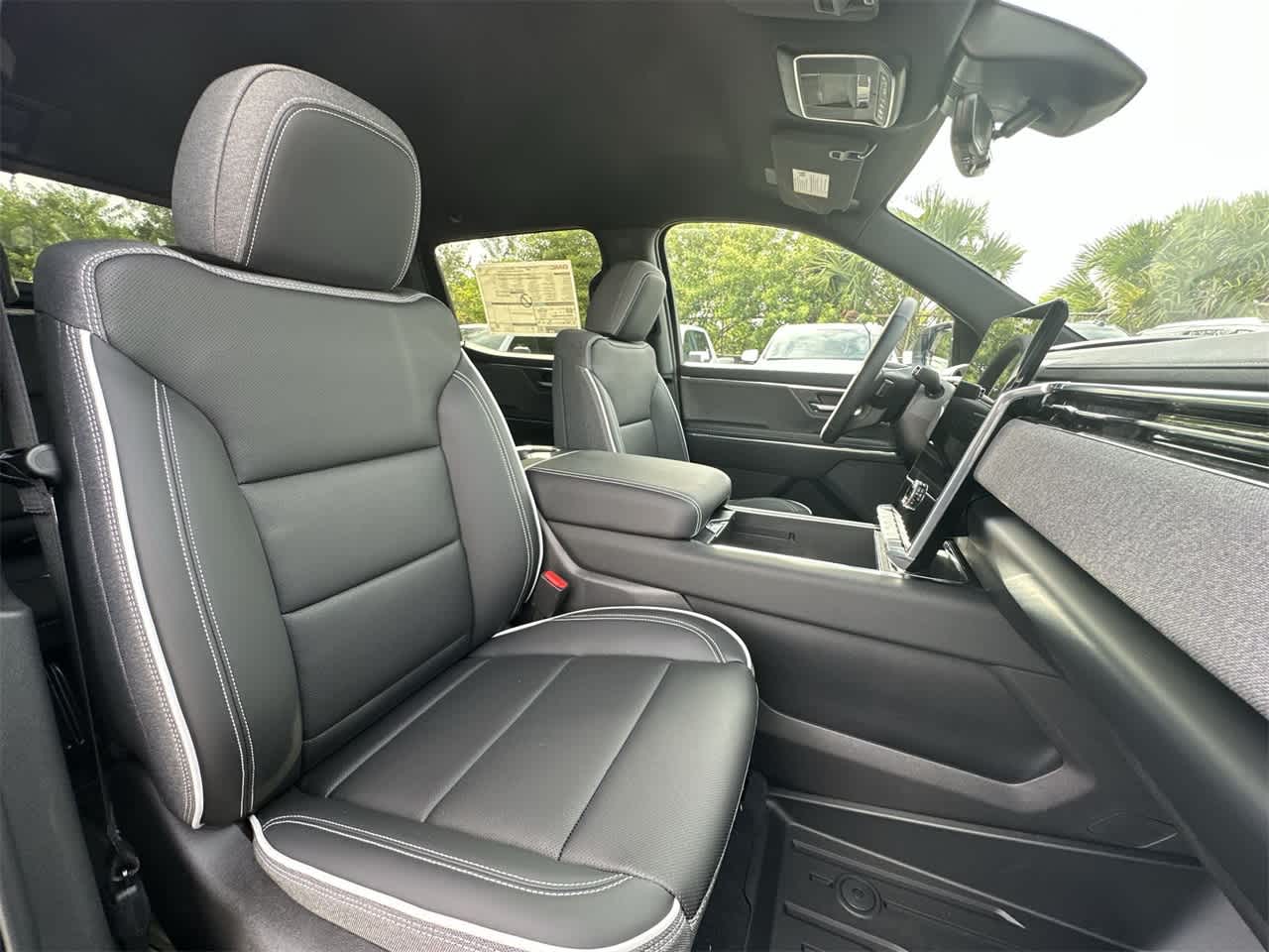 Thumbnail: 2026 GMC Sierra EV - 27