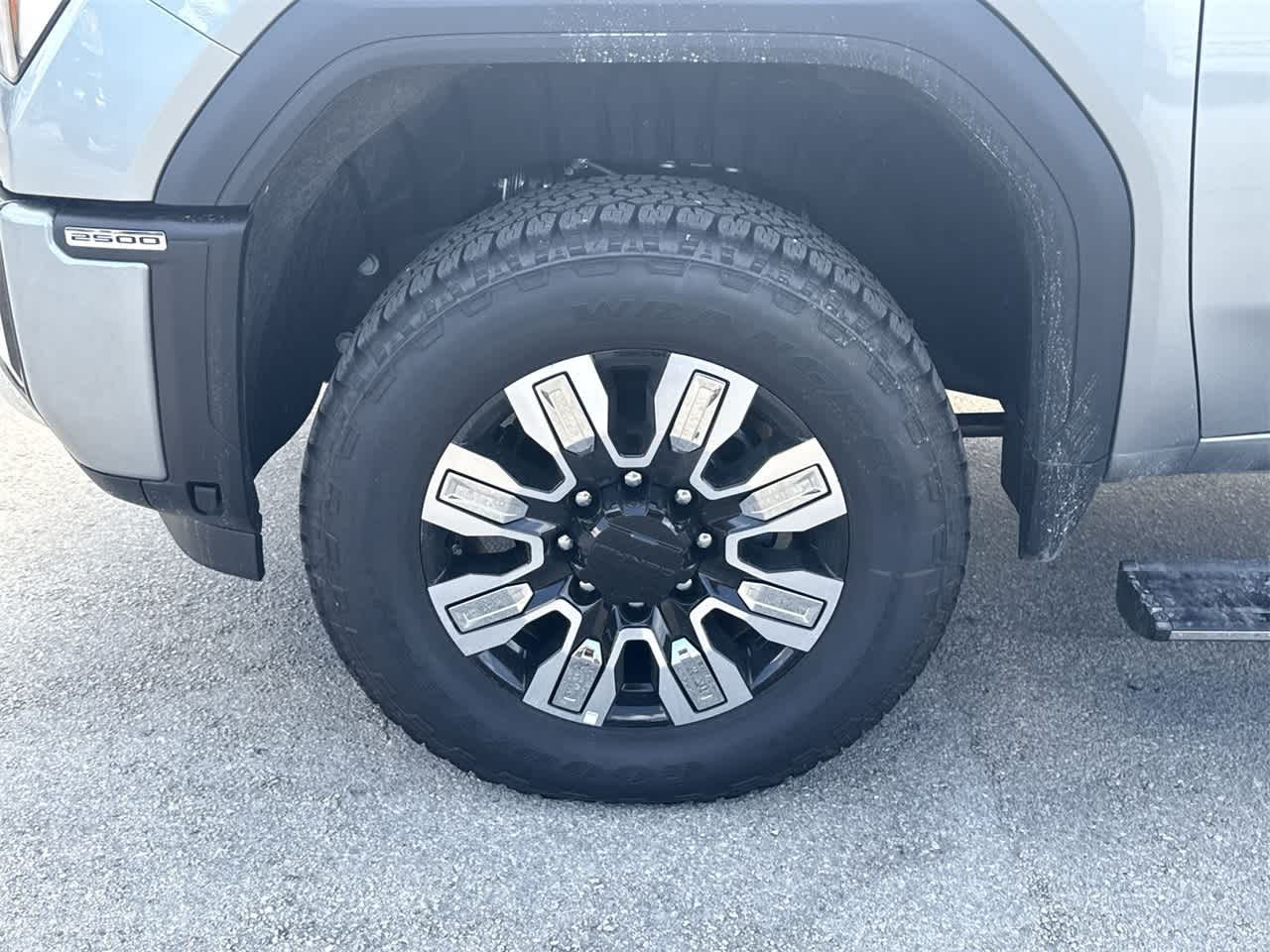 Thumbnail: 2025 GMC Sierra 2500 - 11