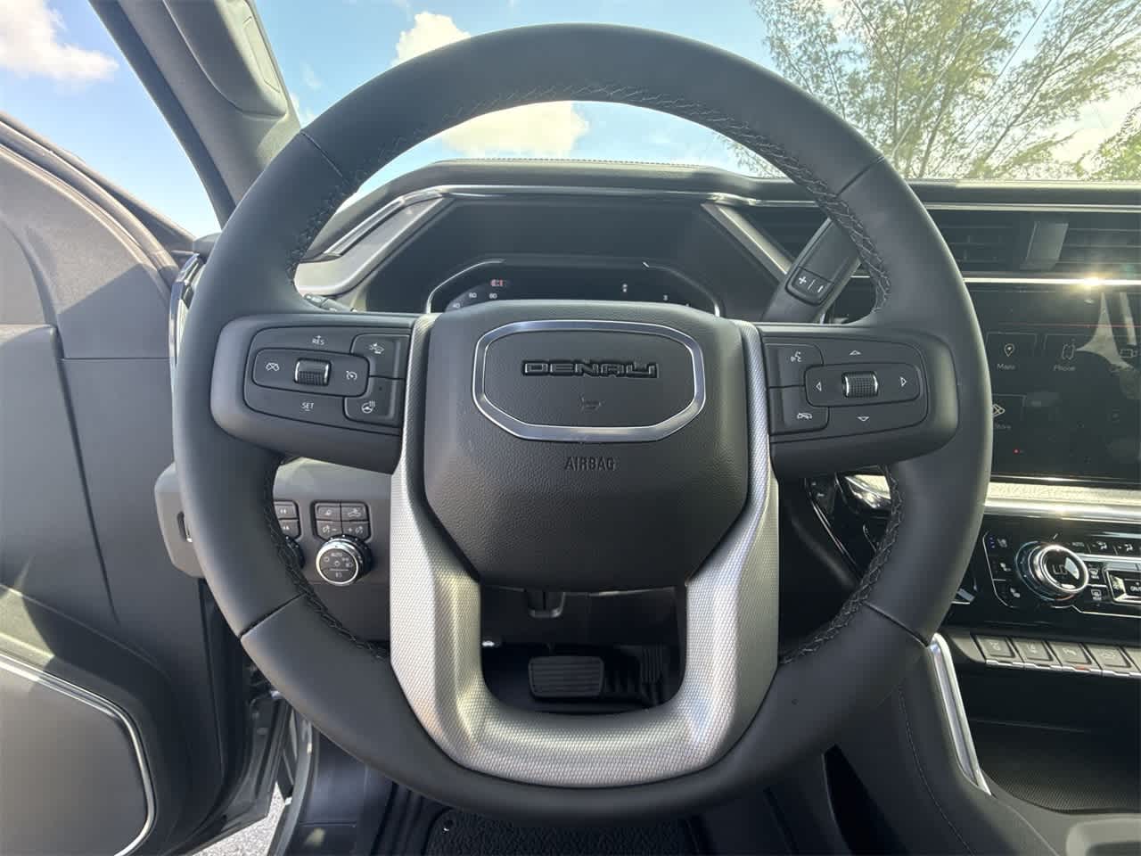 Thumbnail: 2025 GMC Sierra 2500 - 15