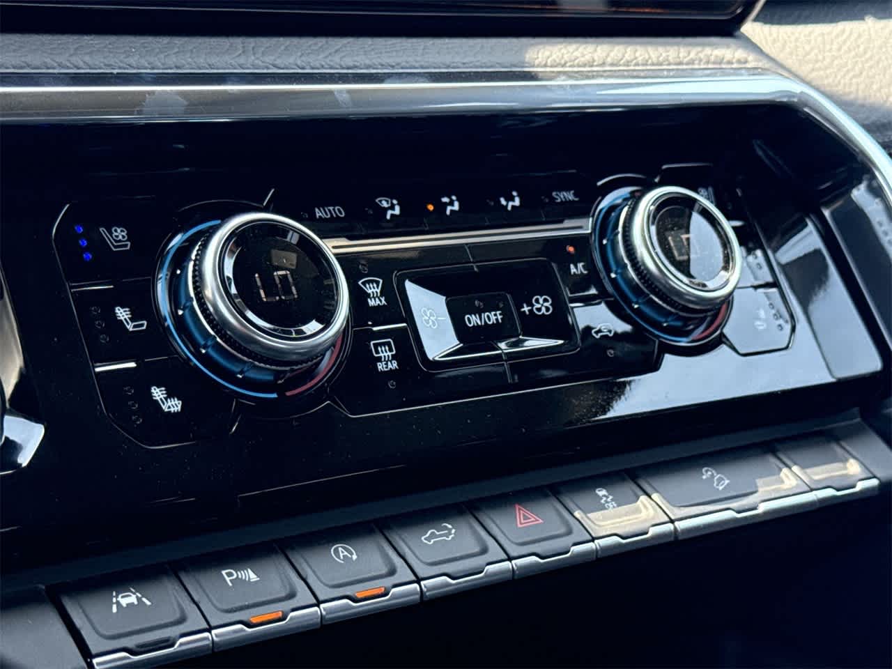 Thumbnail: 2025 GMC Sierra 1500 - 20