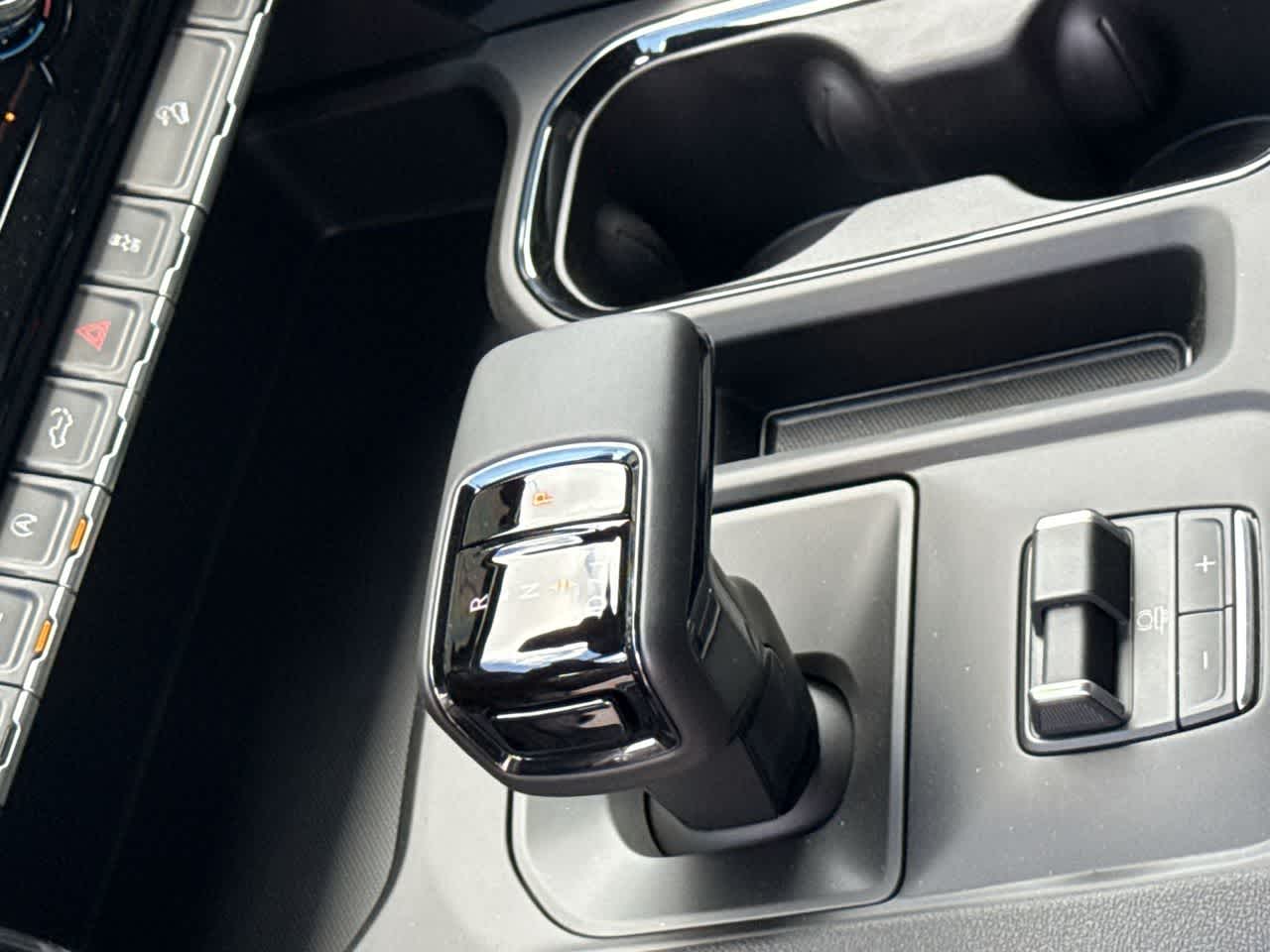 Thumbnail: 2026 GMC Sierra 1500 - 21