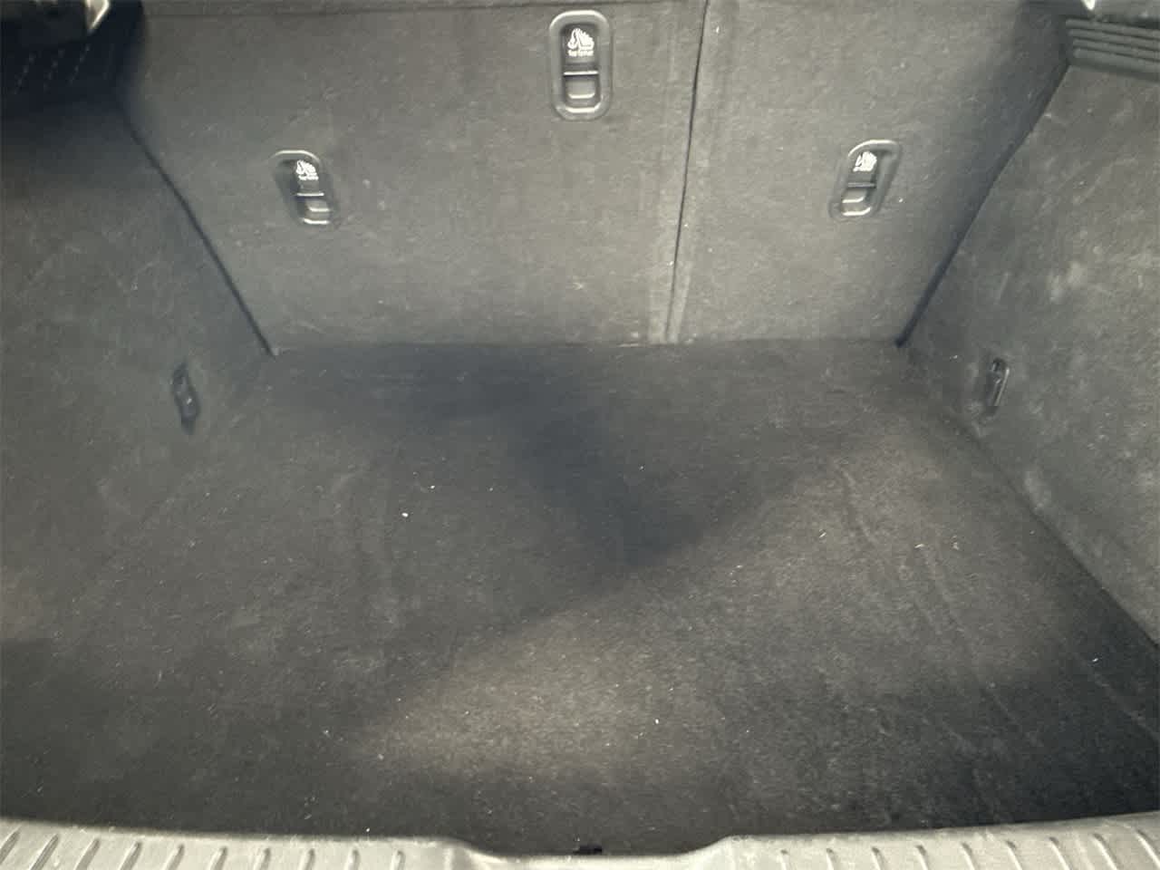 Thumbnail: 2023 Mazda CX-30 - 25