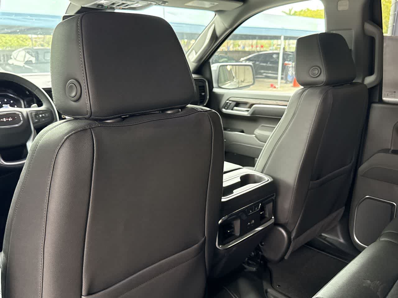 Thumbnail: 2026 GMC Sierra 1500 - 23