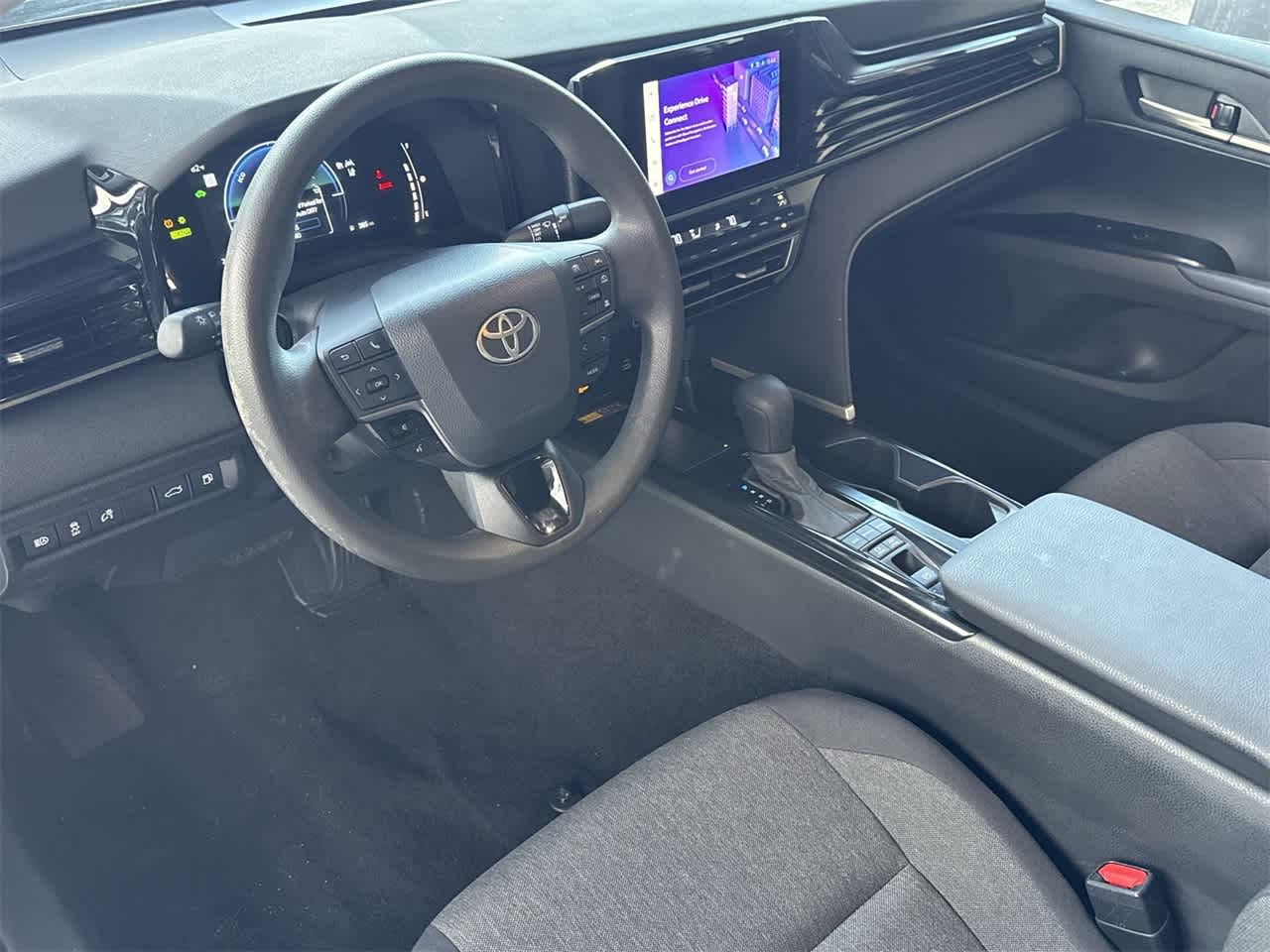 Thumbnail: 2025 Toyota Camry - 13