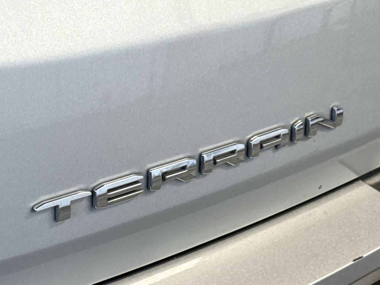 Thumbnail: 2022 GMC Terrain - 10