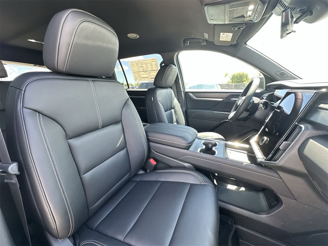 Thumbnail: 2026 GMC Acadia - 27