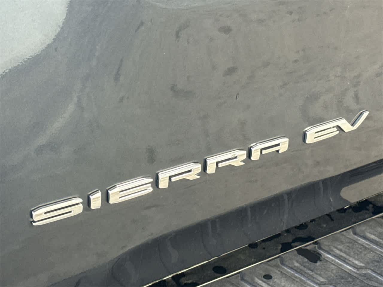 Thumbnail: 2026 GMC Sierra EV - 10