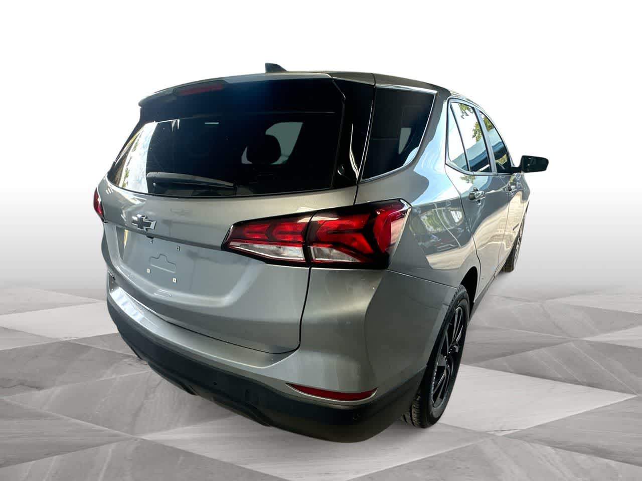 Thumbnail: 2024 Chevrolet Equinox - 8