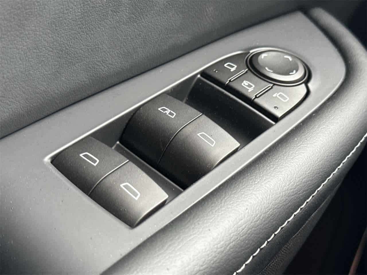 Thumbnail: 2026 Buick Enclave - 17