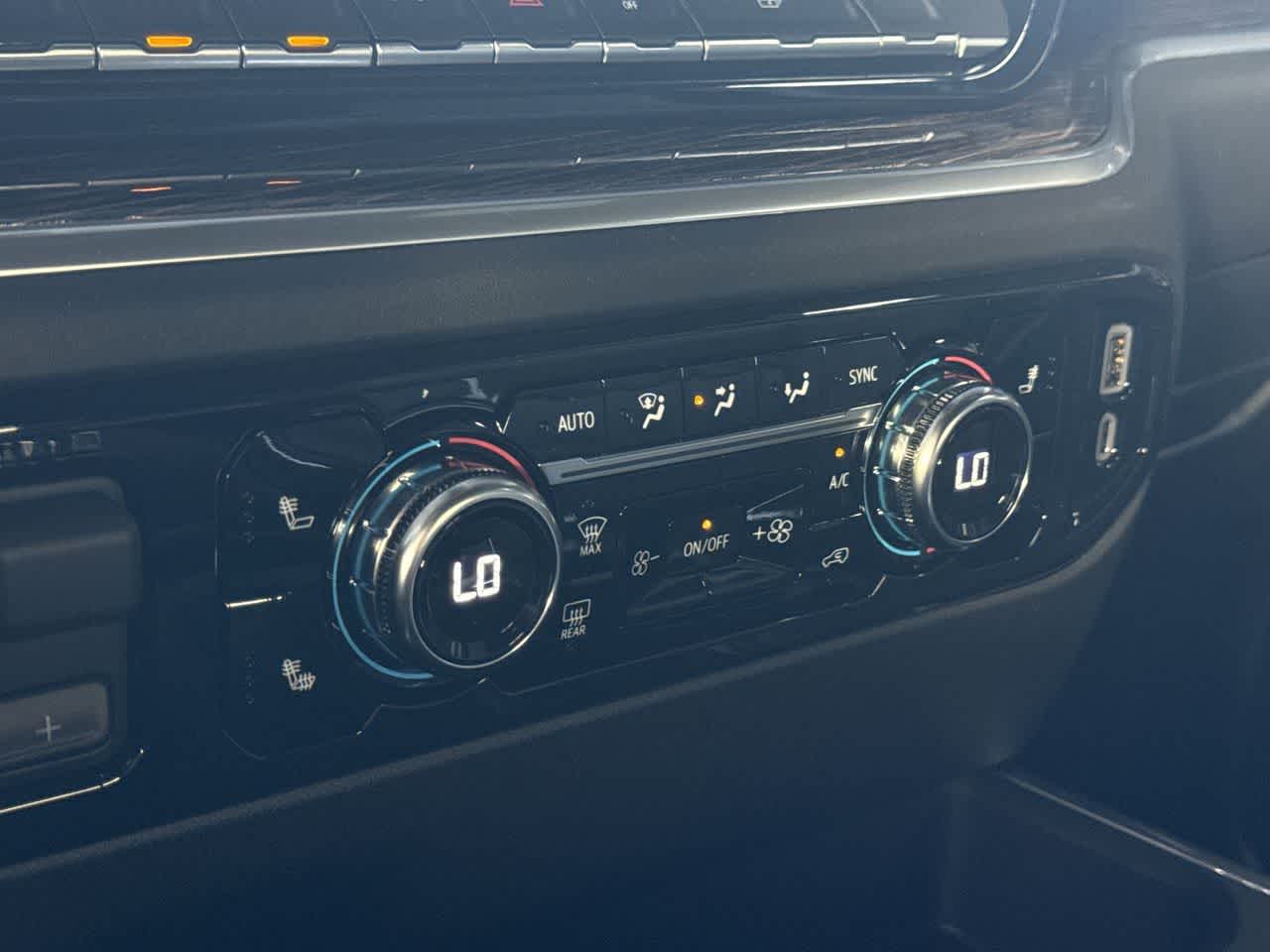 Thumbnail: 2026 GMC Sierra 1500 - 20