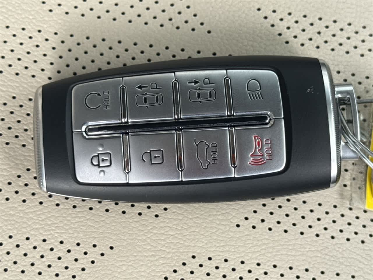 Thumbnail: 2021 Genesis GV80 - 28