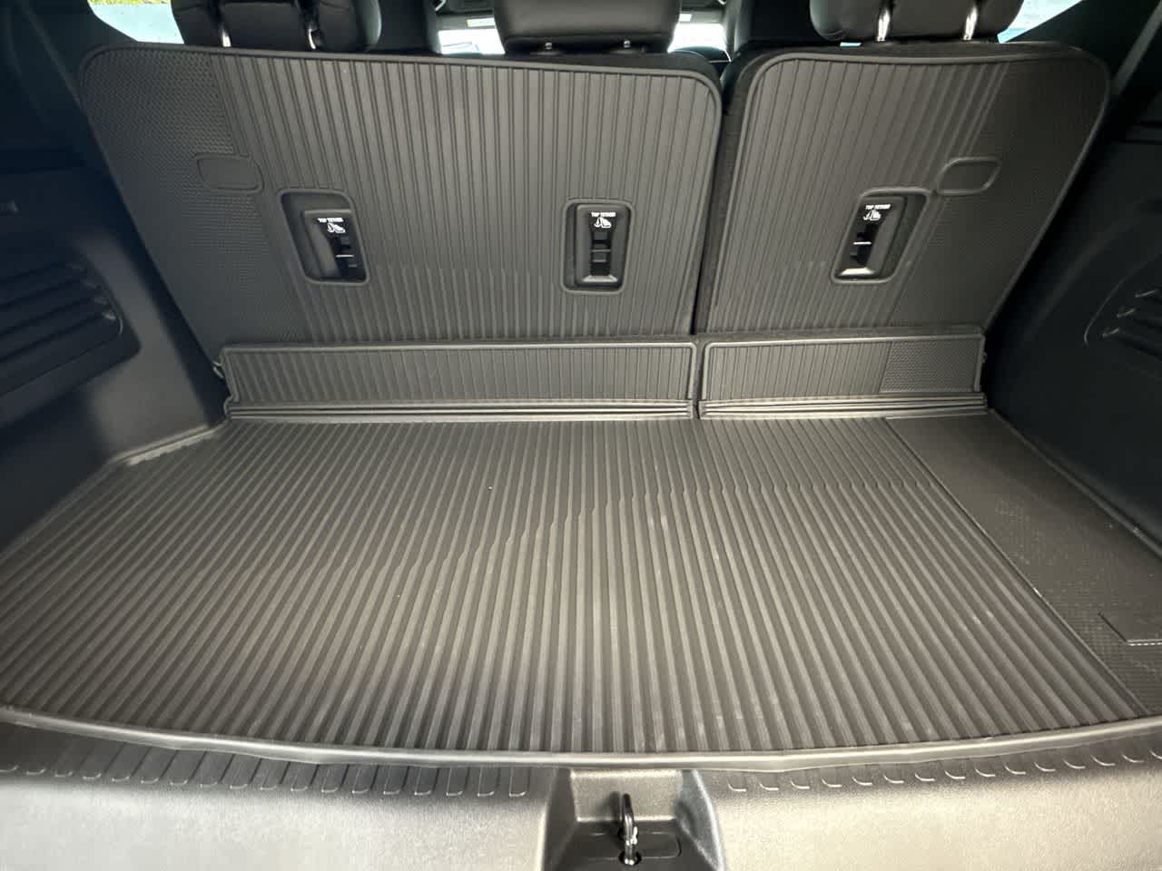 Thumbnail: 2026 Buick Enclave - 25