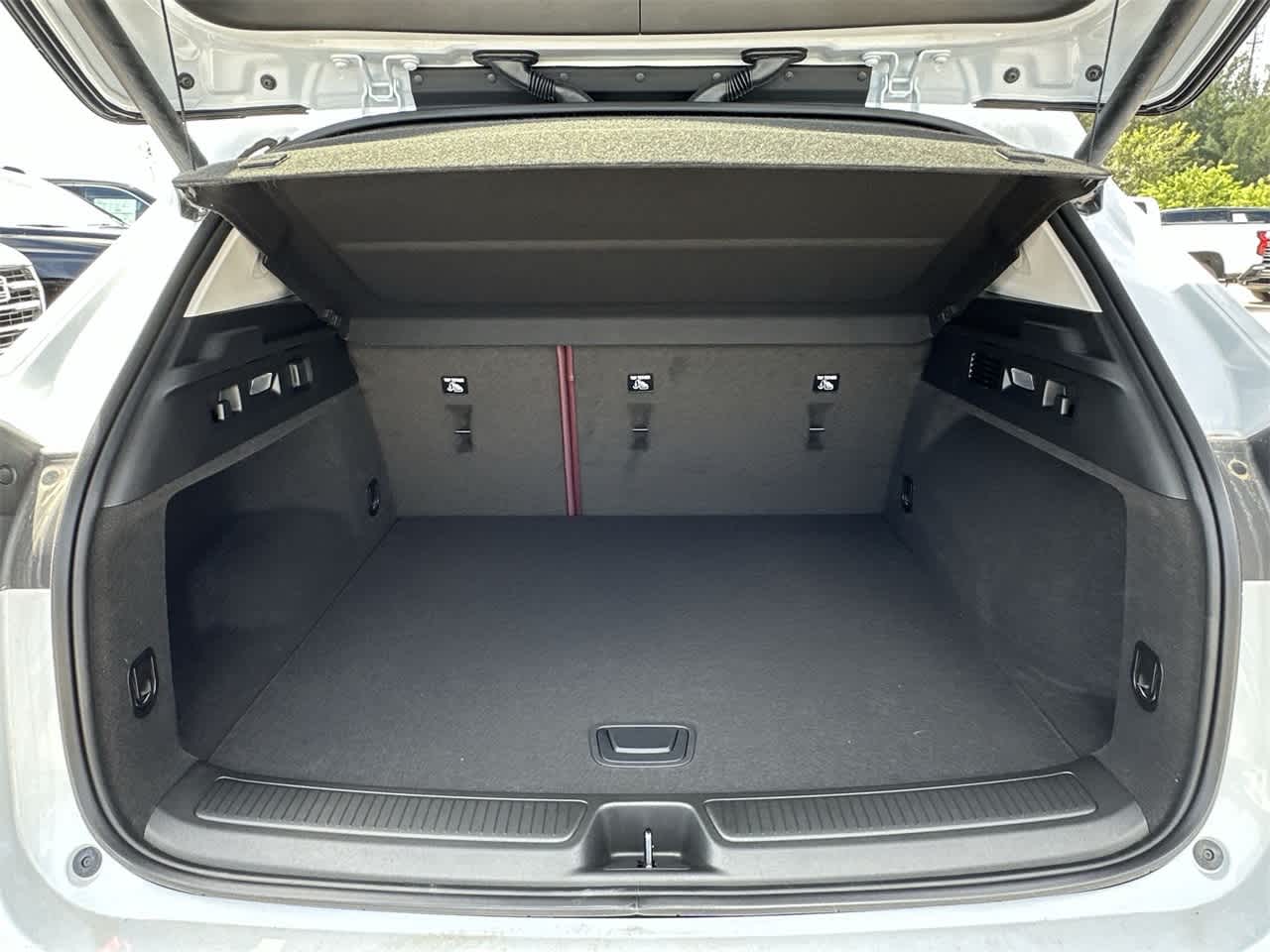 Thumbnail: 2025 Buick Envision - 25