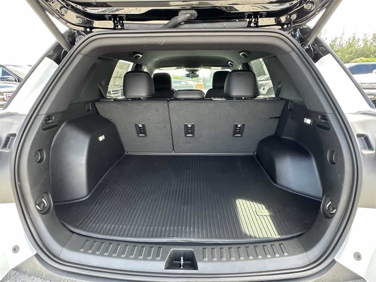 Thumbnail: 2026 GMC Terrain - 25