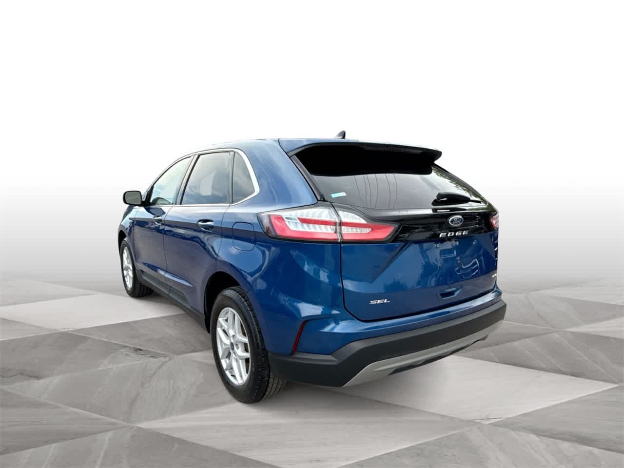 2022 Ford Edge  6
