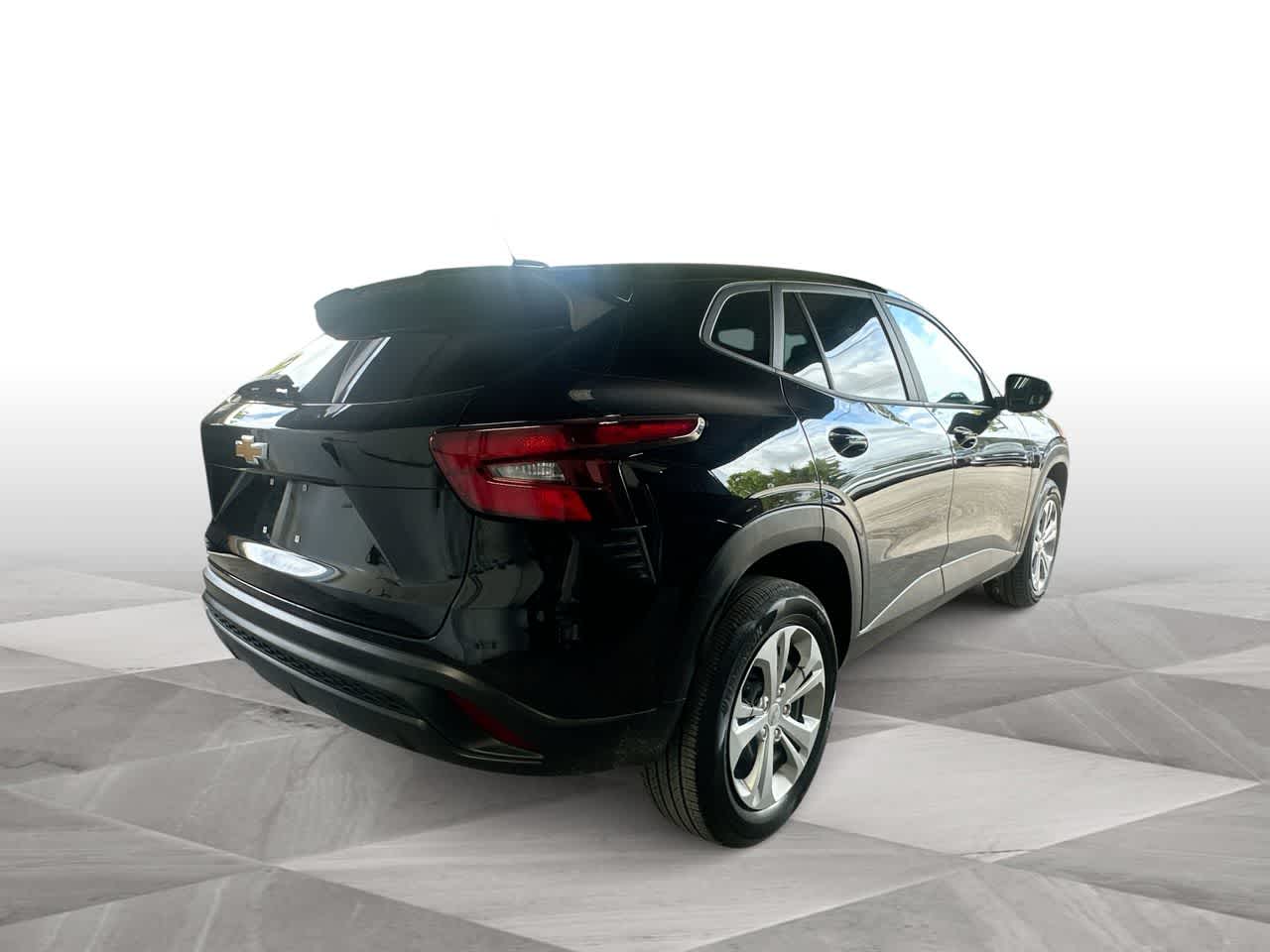 Thumbnail: 2025 Chevrolet Trax - 8