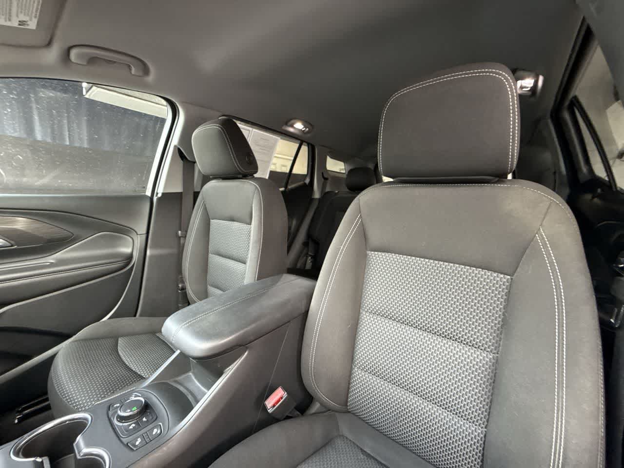 Thumbnail: 2022 GMC Terrain - 14